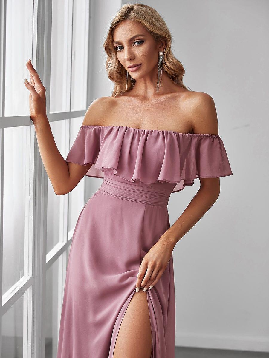 ✨Unleash Your Inner Diva: Stunning Off-Shoulder Ruffle Dress with Flirty Thigh Split!