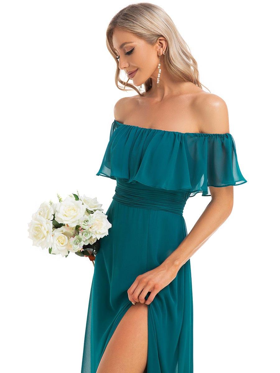 ✨Unleash Your Inner Diva: Stunning Off-Shoulder Ruffle Dress with Flirty Thigh Split!