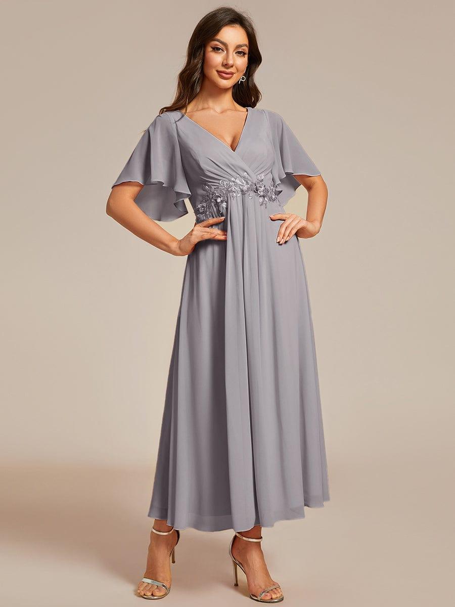 Stunning V-Neck Chiffon Midi Evening Dress with Exquisite Waist Applique💐