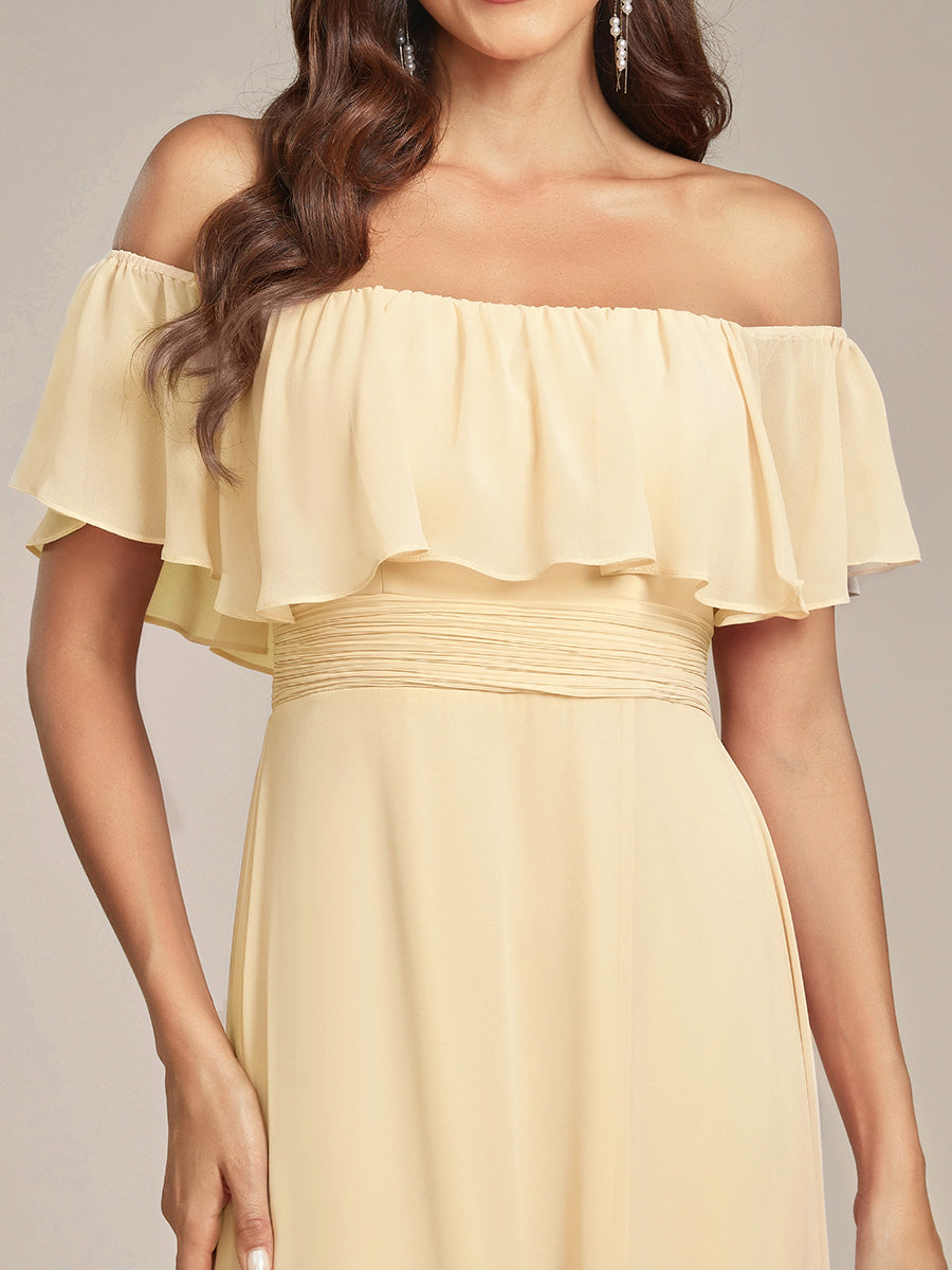 ✨Unleash Your Inner Diva: Stunning Off-Shoulder Ruffle Dress with Flirty Thigh Split!