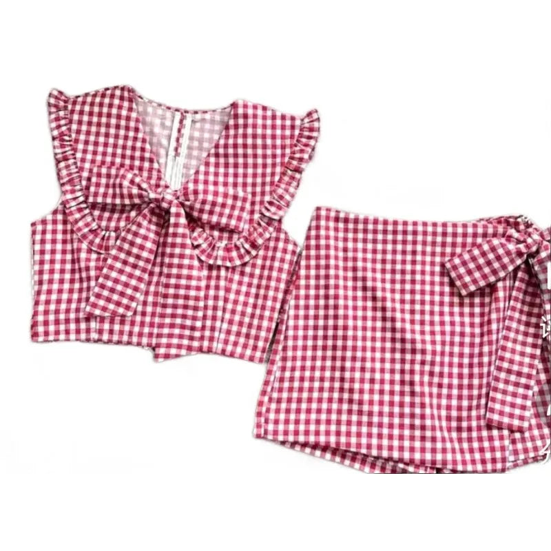 Sweet Plaid Two-Piece Set – Bow Tie Crop Top  with Turn-Down Collar & High-Waist Skirt Shorts
